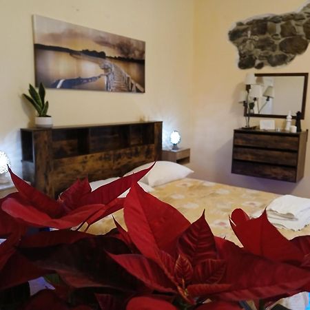 Villa Laura Apartment Giardini Naxos Eksteriør bilde