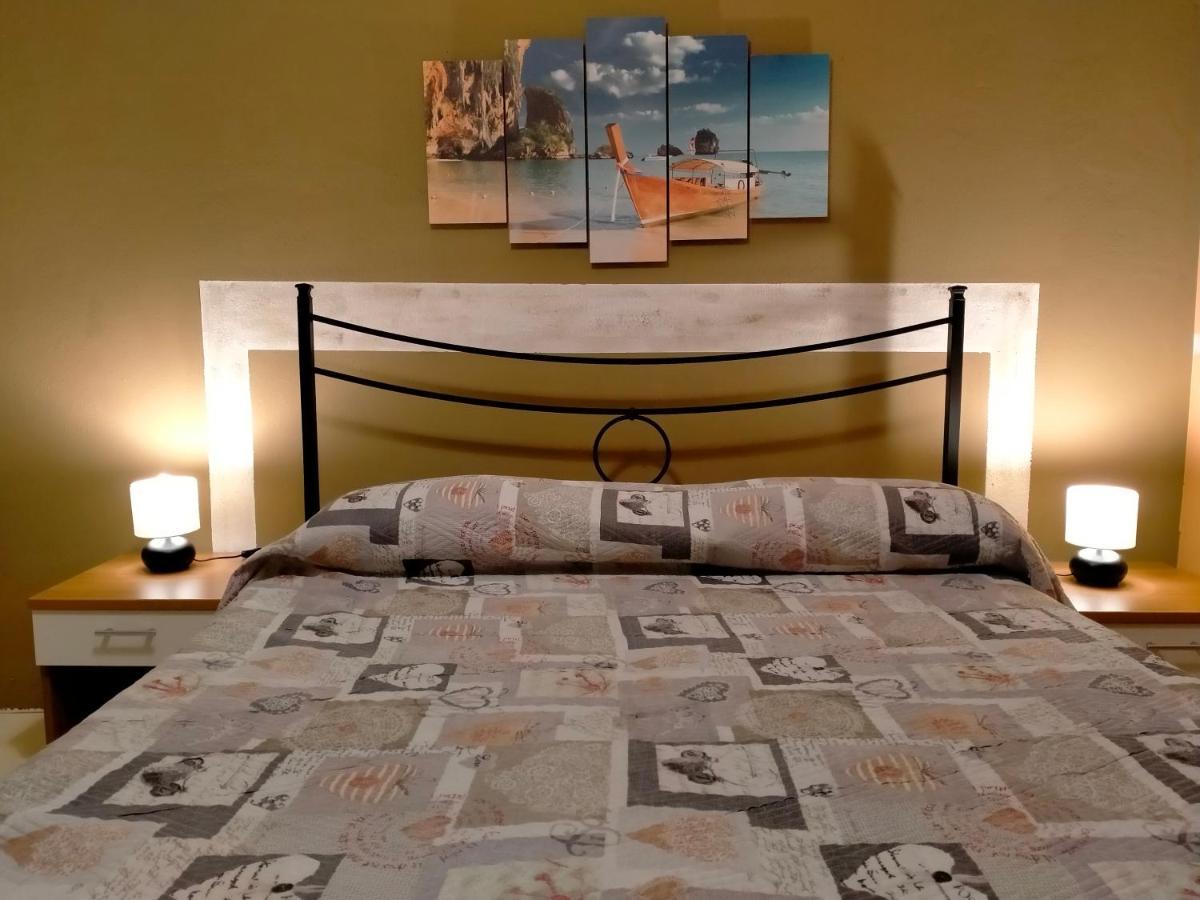 Villa Laura Apartment Giardini Naxos Eksteriør bilde