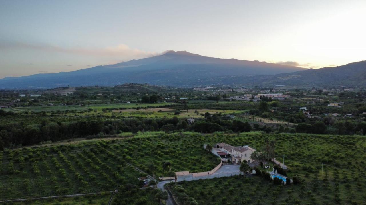 Villa Laura Apartment Giardini Naxos Eksteriør bilde