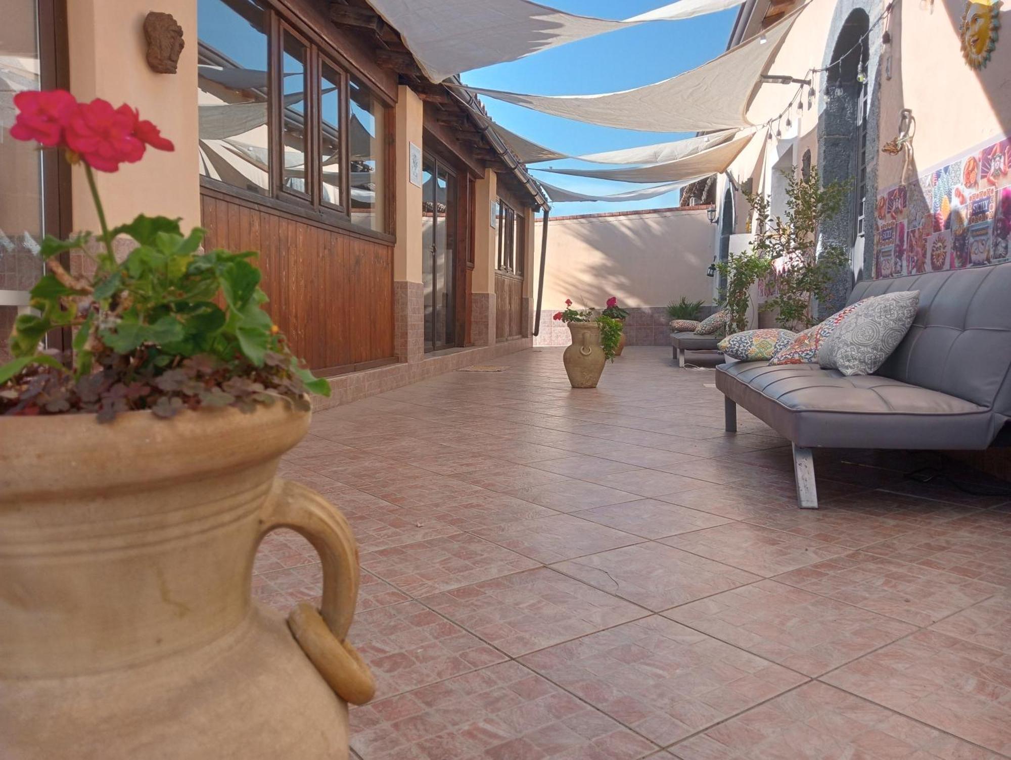 Villa Laura Apartment Giardini Naxos Eksteriør bilde