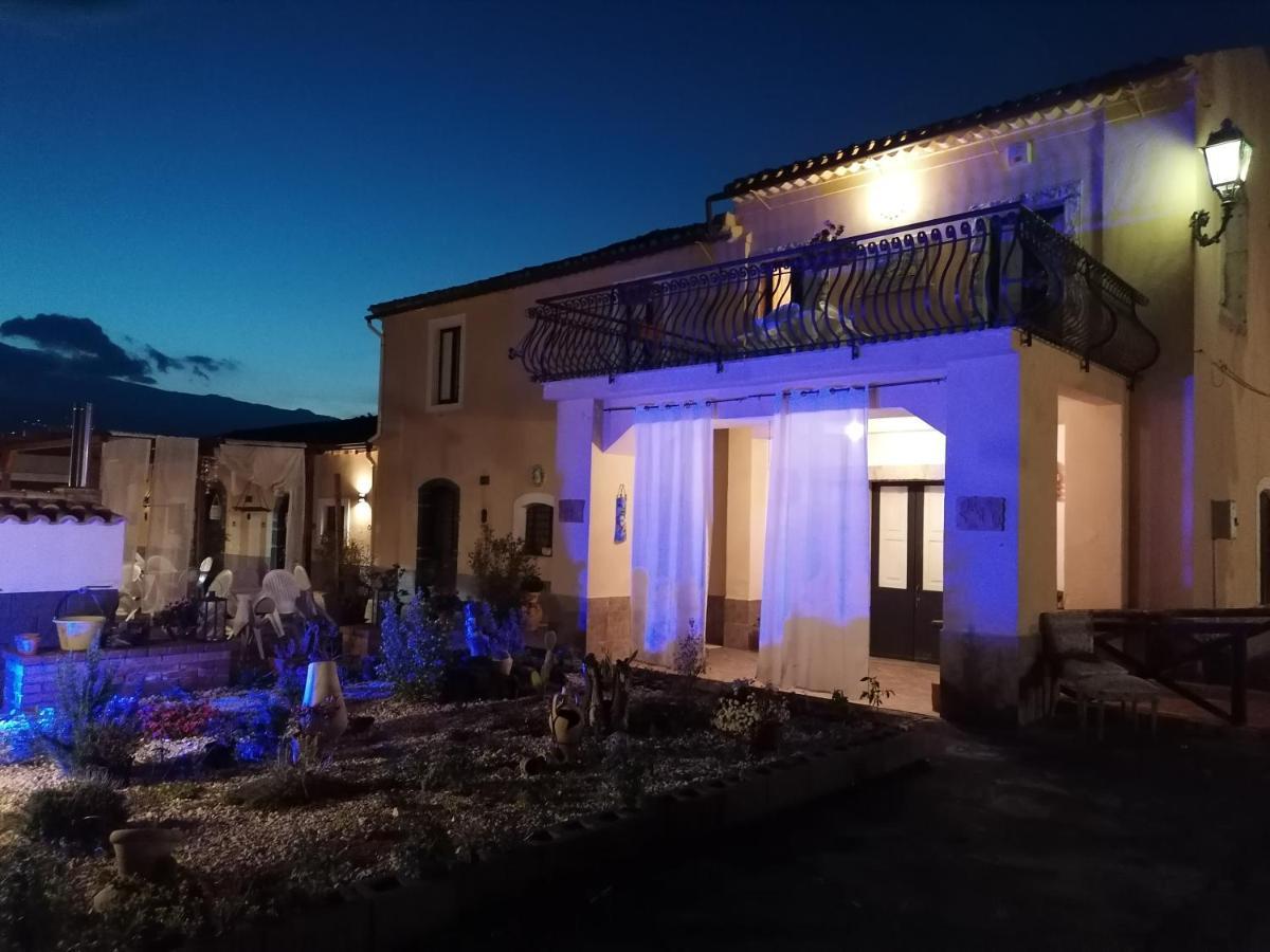 Villa Laura Apartment Giardini Naxos Eksteriør bilde